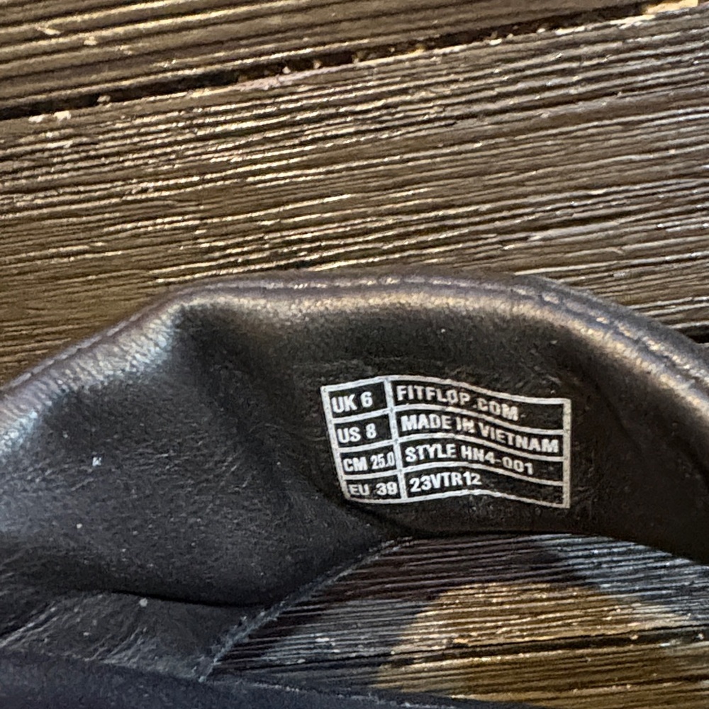 FitFlop Monochrome Woven Sandals - Picture 5 of 5